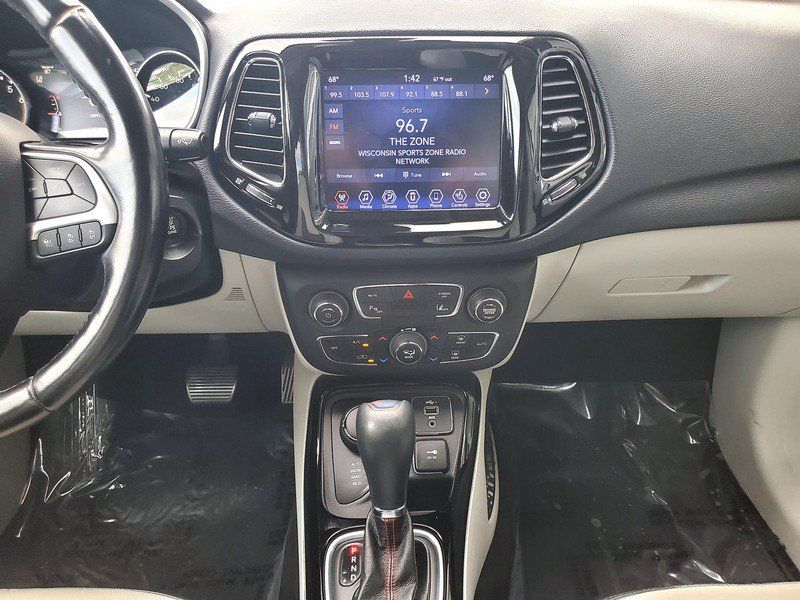 Used 2021 Jeep Compass Limited AWD/4WD image 10