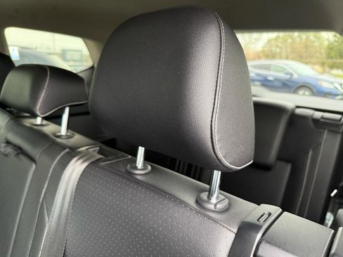 Used 2021 Volkswagen Atlas SE w/ Panoramic Sunroof Package image 9