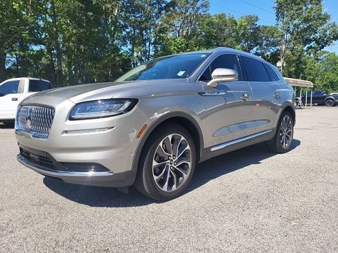 Used 2023 Lincoln Nautilus Reserve w/ Equipment Group 201A FWD image 4