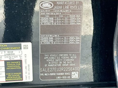 Used 2024 Land Rover Defender 110 X-Dynamic SE AWD/4WD image 34