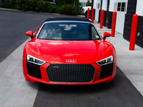 Used 2017 Audi R8 V10 image 77
