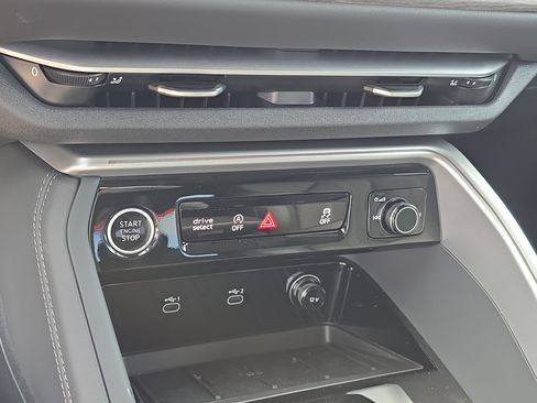 New 2025 Audi Q5 Premium Plus image 26