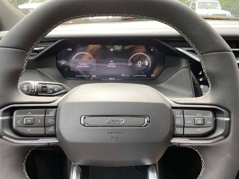 New 2026 Jeep Cherokee Overland AWD/4WD image 13