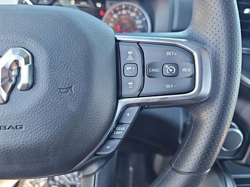 New 2026 RAM 1500 Express AWD/4WD image 17