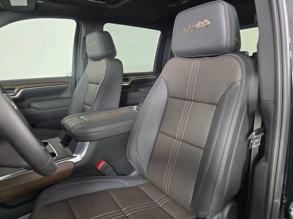 New 2026 Chevrolet Silverado 2500 High Country w/ High Country Premium Package AWD/4WD image 22