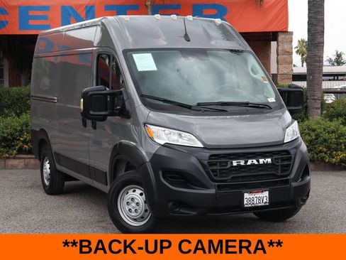 Used 2023 RAM ProMaster 3500 FWD image 2