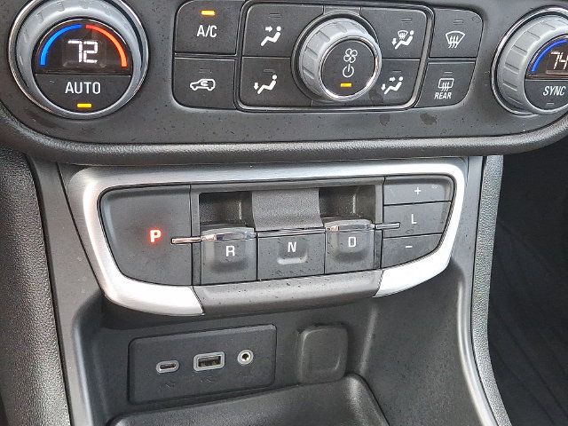 Certified 2023 GMC Terrain SLE w/ Driver Convenience Package AWD/4WD image 15