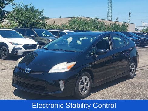 Used 2012 Toyota Prius Two FWD image 3