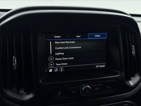 Used 2019 Chevrolet Colorado W/T RWD image 34