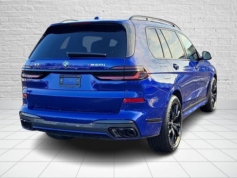 New 2026 BMW X7 M60i image 4