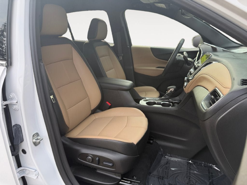Used 2023 Chevrolet Equinox Premier AWD/4WD image 25