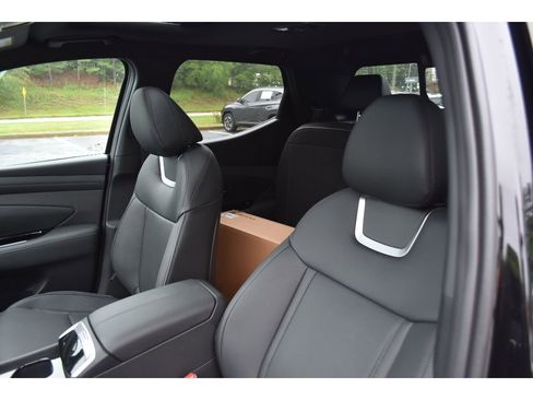 New 2025 Hyundai Santa Cruz Limited image 28