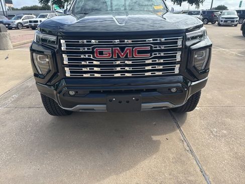 Used 2026 GMC Canyon Denali AWD/4WD image 11