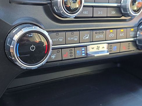 Used 2022 Ford F150 Lariat w/ Equipment Group 502A High image 52