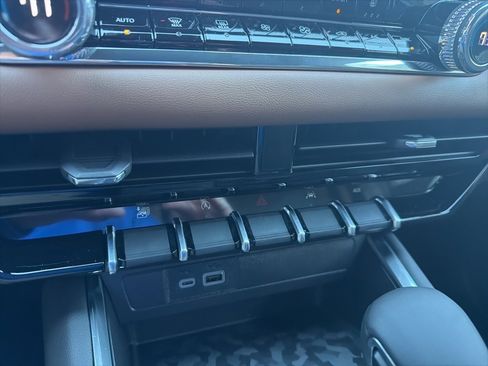 New 2026 GMC Canyon AT4 image 18