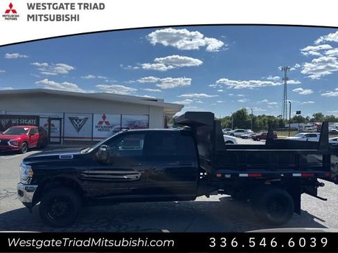 Used 2023 RAM 3500 Tradesman w/ Chrome Appearance Group AWD/4WD image 3