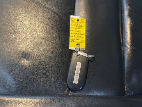 Used 2017 Jeep Grand Cherokee Limited image 26