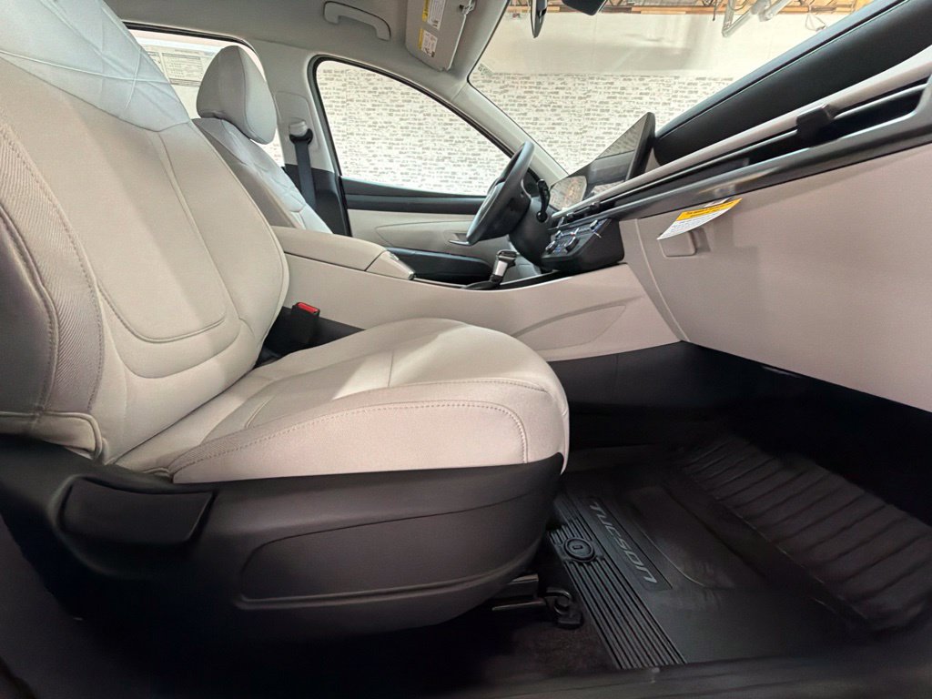 New 2026 Hyundai Tucson SE FWD image 12