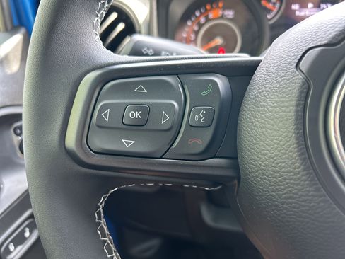 New 2025 Jeep Wrangler Sport S image 24