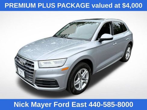 Used 2018 Audi Q5 2.0T Premium Plus w/ Premium Plus Package AWD/4WD image 3
