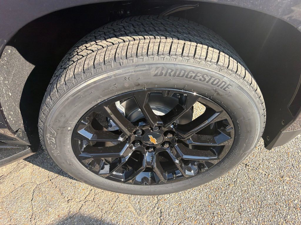 New 2026 Chevrolet Tahoe RST RWD image 12