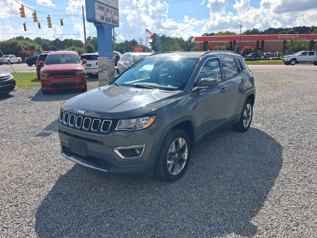 Used 2019 Jeep Compass Limited AWD/4WD image 2