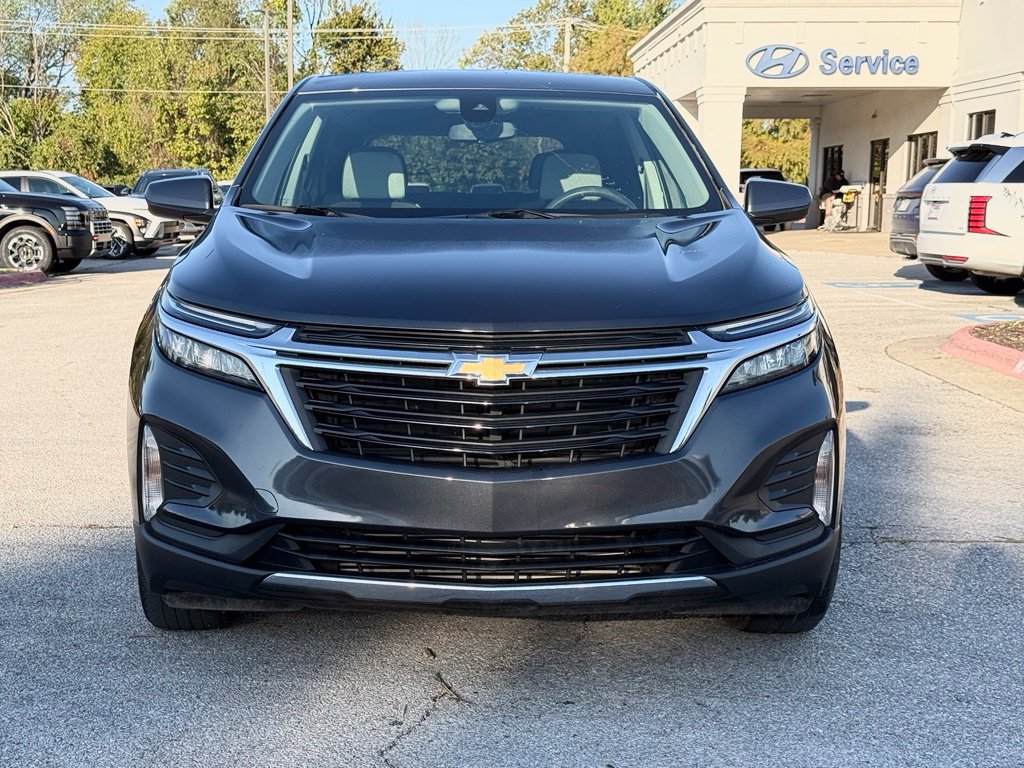 Used 2022 Chevrolet Equinox LT FWD image 2