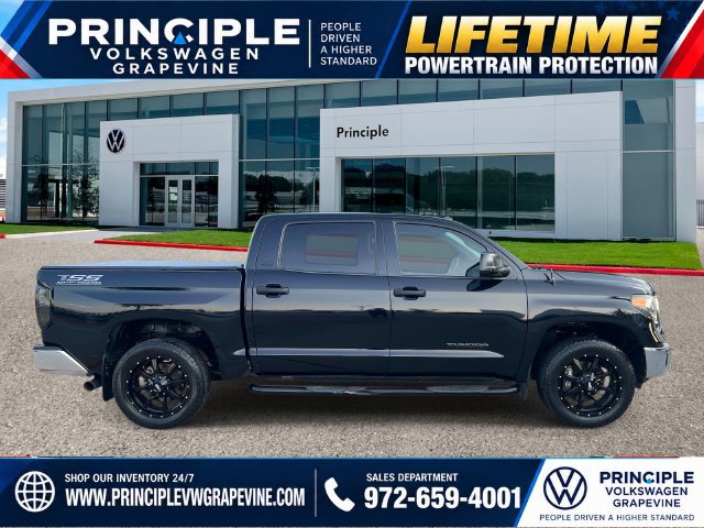 Used 2018 Toyota Tundra SR5 w/ SR5 Upgrade Package RWD image 4