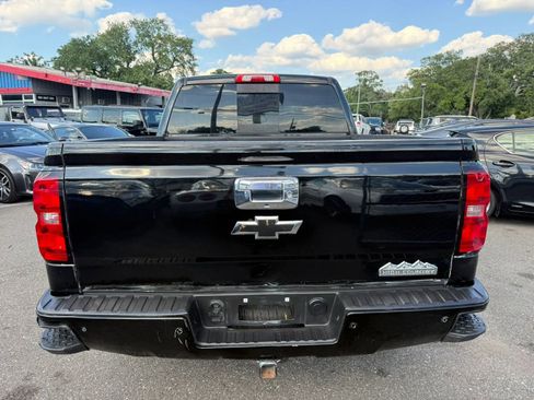 Used 2015 Chevrolet Silverado 1500 High Country w/ High Country Premium Package RWD image 6