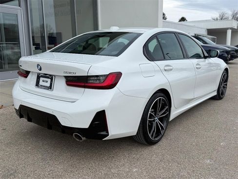Used 2023 BMW 330i xDrive Sedan w/ M Sport Package image 3