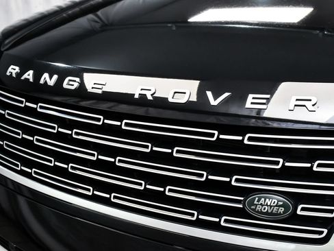 Used 2023 Land Rover Range Rover Autobiography AWD/4WD image 96