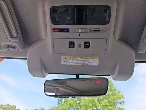 Used 2018 Subaru Forester 2.5i Premium AWD/4WD image 31