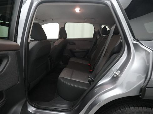 Used 2021 Nissan Rogue S AWD/4WD image 15