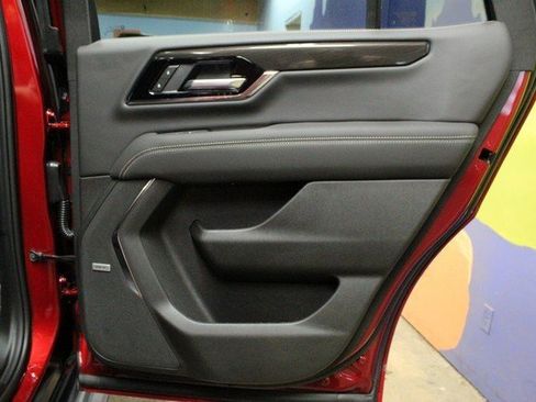 New 2026 GMC Yukon Elevation image 13