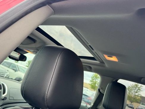 Used 2015 Chevrolet Trax LTZ AWD/4WD image 11