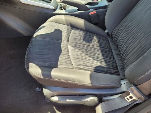 Used 2017 Nissan Sentra SV FWD image 17