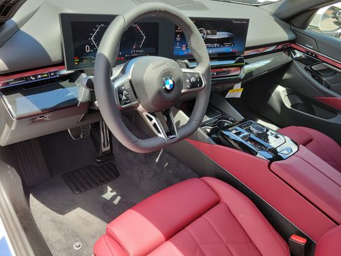 New 2027 BMW 530i w/ M Sport Package RWD image 15