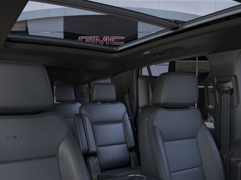 New 2026 GMC Yukon Denali w/ Denali Reserve Package image 24