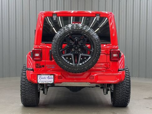 Used 2025 Jeep Wrangler Unlimited Sahara w/ Safety Group AWD/4WD image 4