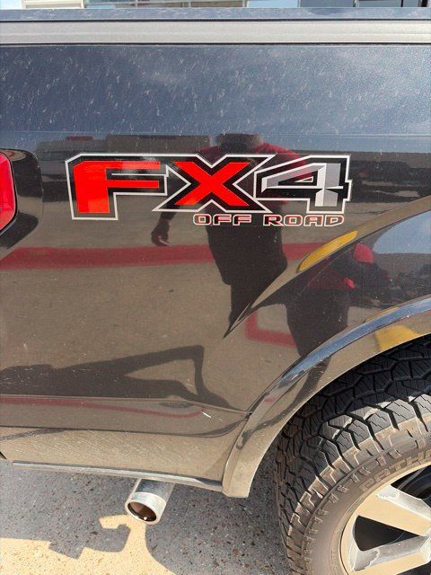Used 2015 Ford F150 Lariat AWD/4WD image 8