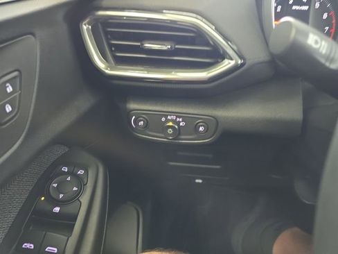 Certified 2023 Chevrolet TrailBlazer LT image 20