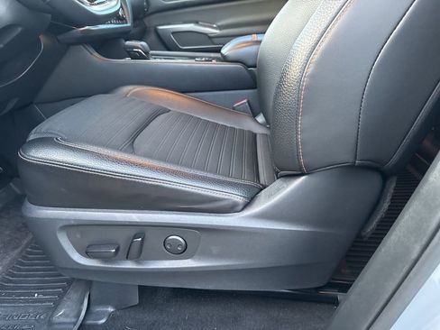 Used 2023 Nissan Pathfinder Rock Creek image 17