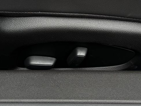 Used 2022 Chevrolet Camaro ZL1 image 83