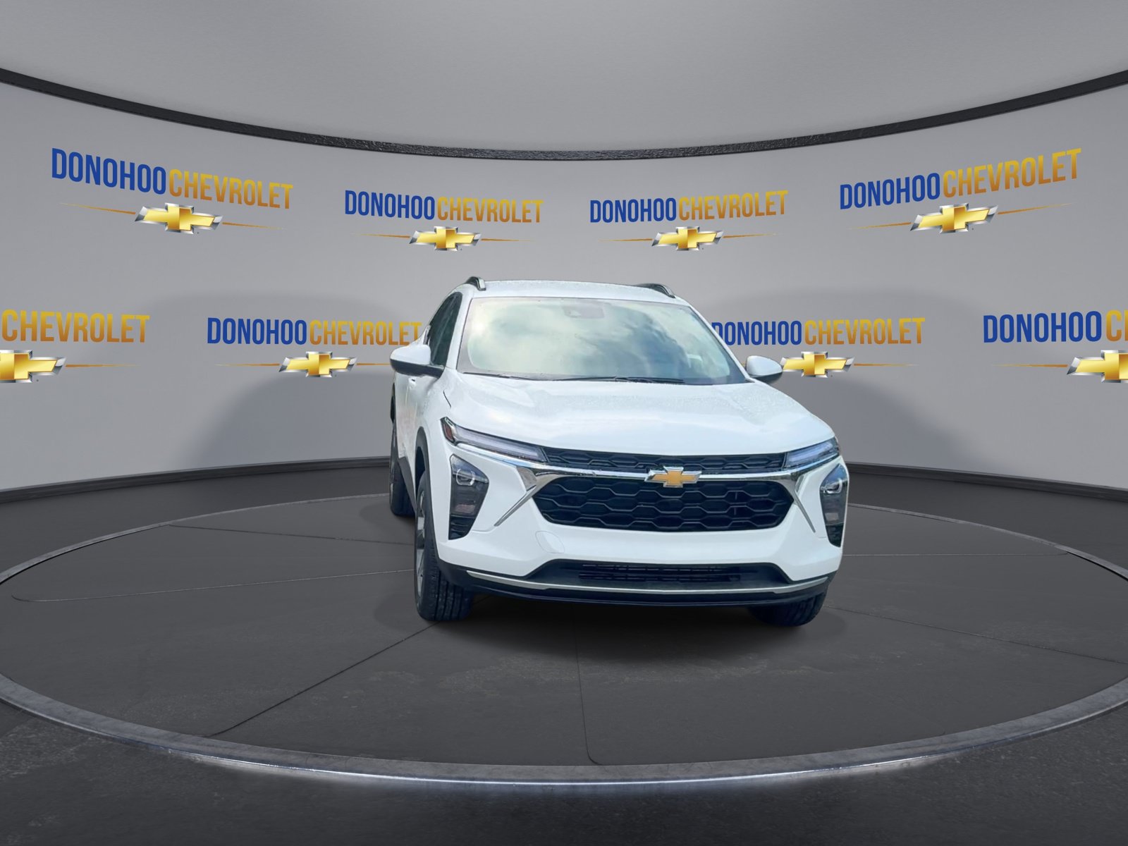 New 2026 Chevrolet Trax LT w/ LT Convenience Package FWD image 6