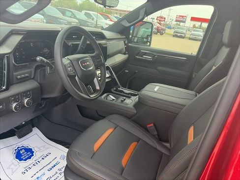 New 2026 GMC Sierra 2500 AT4 w/ AT4 Premium Plus Package AWD/4WD image 16