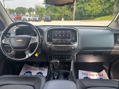 Used 2021 Chevrolet Colorado Z71 w/ Safety Package AWD/4WD image 26