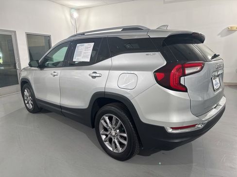 Used 2022 GMC Terrain SLT FWD image 5