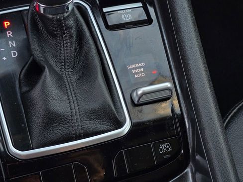 Used 2025 Jeep Compass Latitude image 15