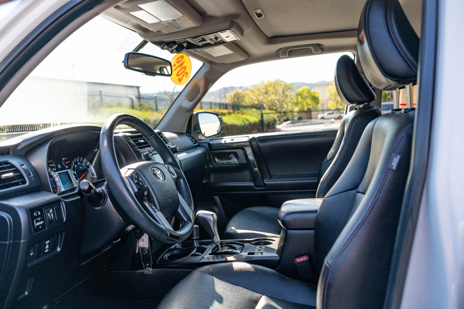 Used 2019 Toyota 4Runner TRD Off-Road Premium AWD/4WD image 15