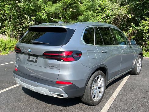 Used 2025 BMW X5 xDrive40i AWD/4WD image 5